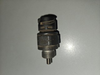 Датчик блокировки дефференциала, ориг. номер A0025450509, A0015458409, Mercedes-Benz Actros 4 (MP4) 2011-2026