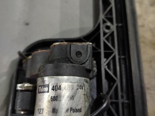 Люк, ориг. номер A9438300142, A9608300142, A9608300442, A9607801909, A9607840056, Mercedes-Benz Actros