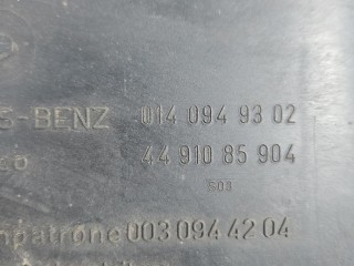Корпус воздушного фильтра, ориг. номер A0140949302, Mercedes-Benz Axor 2004-2026