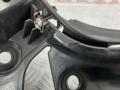 7128247, 51127128247 Кронштейн крепления бампера заднего BMW 3 E90/E91/E92/E93 2008г. - фото №4