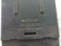 MR114337, MR245725 Кнопка корректора фар Mitsubishi Carisma 2003г. - фото №3
