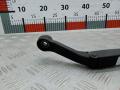 Щеткодержатель (поводок стеклоочистителя, дворник) Mazda 626 1994г. - фото №2