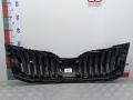 Решетка радиатора Skoda Octavia 2017г. - фото №5