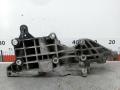 03L903143D Кронштейн генератора Volkswagen Passat 2009г. - фото №3