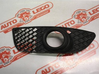 рамка фары противотуманной левая, ориг. номер 8321A090, Mitsubishi Lancer 10 2007-2010