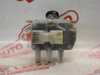 Бачок тормозной жидкости, Nissan Vanette C22 1985-1994