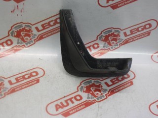 Брызговик задний левый Nissan Almera N16 2002-2006