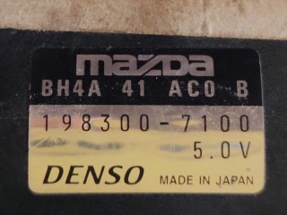 Педаль газа, ориг. номер 198300-7100, Mazda Familia BJ 1998-2000