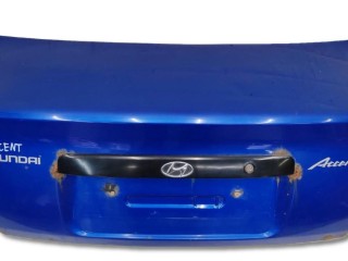Крышка багажника (дверь 3-5) Hyundai Accent 2 (LC) 1999-2012, седан