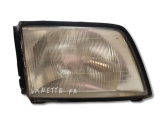 Фара правая Nissan Vanette SK