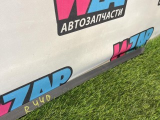 уплотнитель лобового стекла, ориг. номер LB5B-S025A52, Ford Explorer 6 поколение U625 2019-2024