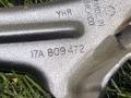 17A809472 кронштейн крыла передний правый Volkswagen Jetta 7 поколение 2019г. - фото №5