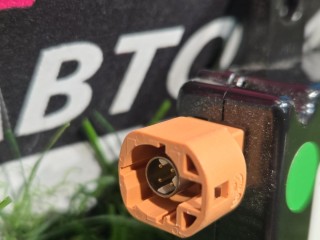 блок управления USB, ориг. номер FW9319010BC, Jaguar XJ 4 поколение [рестайлинг] 2015-2021