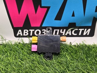блок управления USB, ориг. номер FW9319010BC, Jaguar XJ 4 поколение [рестайлинг] 2015-2021