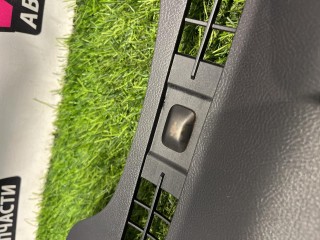 декоративная накладка торпедо, ориг. номер GT4B-R046B62-AGW, Ford Edge 2 поколение CD539 [рестайлинг] 2018-2023