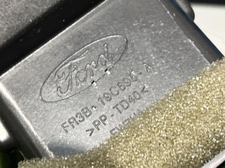 дефлектор обдува салона, ориг. номер FR3B-19C696-A, Ford Mustang 6 поколение S550 [рестайлинг] 2017-2026