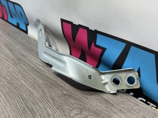 кронштейн крыла передний левый, ориг. номер 17A941057, Volkswagen Jetta 7 поколение 2018-2022