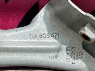 кронштейн крыла передний левый, ориг. номер 17A809471, Volkswagen Jetta 7 поколение 2018-2022