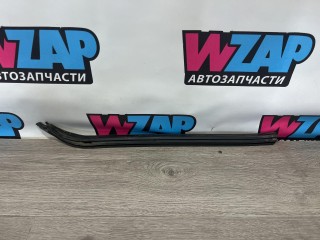 уплотнитель двери задней правой, ориг. номер LB5B-S205A12-AE, Ford Explorer 6 поколение U625 2019-2024