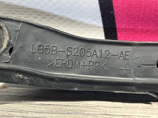 уплотнитель двери задней правой, ориг. номер LB5B-S205A12-AE, Ford Explorer 6 поколение U625 2019-2024