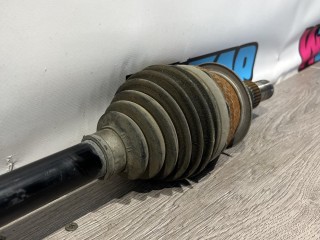 полуось передняя правая, ориг. номер 60008755, Chevrolet Trax 2 поколение 2023-2026