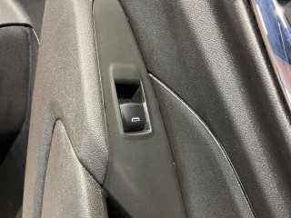 обшивка двери задней правой, ориг. номер 42809102, Chevrolet Trax 2 поколение 2023-2026