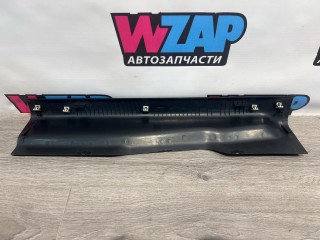 накладка внутренняя на порог, ориг. номер FR3B6313200AFW, Ford Mustang 6 поколение S550 [рестайлинг] 2017-2026