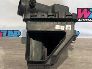 корпус воздушногo фильтра, ориг. номер FR3C9A612AD, FR3C9643AE, JR3C9600AC, Ford Mustang 6 поколение S550 [рестайлинг] 2017-2026