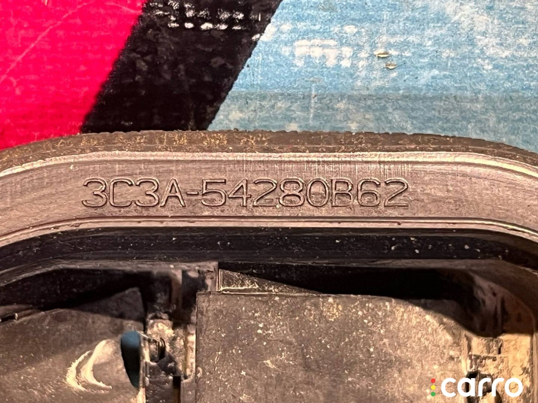 3C3A54280B62 решетка вентиляции кузова Ford Mustang 6 поколение S550 [рестайлинг] 2020г. - фото №2