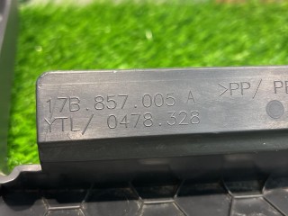 декоративная накладка торпедо, ориг. номер 17B857005A, Volkswagen Jetta 7 поколение 2018-2022