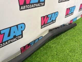 декоративная накладка торпедо, ориг. номер 17B858416, Volkswagen Jetta 7 поколение 2018-2022