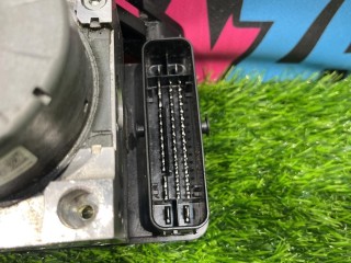 блок ABS, ориг. номер 5Q0614517DG, Volkswagen Jetta 7 поколение 2018-2022