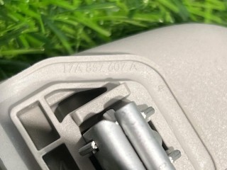ручка потолочная передняя, ориг. номер 17A857607A, Volkswagen Jetta 7 поколение 2018-2022