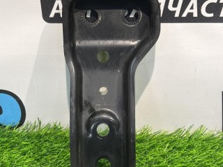 кронштейн балки правый, ориг. номер 5Q0199518G, Volkswagen Jetta 7 поколение 2018-2022