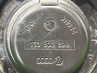 крепление запаски, ориг. номер 1T0803899, Volkswagen Jetta 7 поколение 2018-2022