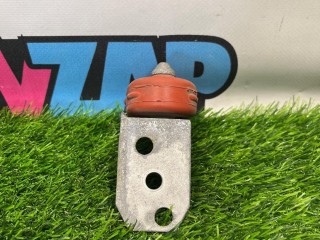 кронштейн глушителя, ориг. номер 5Q0253144, 1K0253147F, Volkswagen Jetta 7 поколение 2018-2022