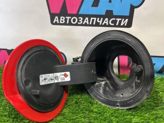 лючок топливного бака, ориг. номер FR3B-6327936-AJ, Ford Mustang 6 поколение S550 [рестайлинг] 2017-2026