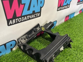 кронштейн крепления бампера заднего правый, ориг. номер FR3B17E850AD, Ford Mustang 6 поколение S550 [рестайлинг] 2017-2026