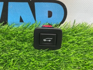 кнопка открытия багажника, ориг. номер 84915954, Chevrolet TrailBlazer 3 поколение [рестайлинг] 2023-2026