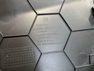 декоративная накладка центральной консоли, ориг. номер 42749832, 42749833, Chevrolet TrailBlazer 3 поколение [рестайлинг] 2023-2026