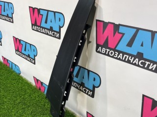 молдинг двери передней правой, ориг. номер 17A837902, Volkswagen Jetta 7 поколение 2018-2022