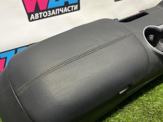 консоль салона, Ford Mustang 6 поколение S550 [рестайлинг] 2017-2026