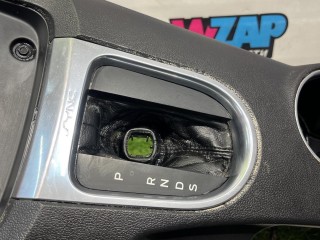 консоль салона, Ford Mustang 6 поколение S550 [рестайлинг] 2017-2026