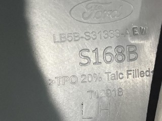 Обшивка стойки, ориг. номер LB5BS31333, Ford Explorer 6 поколение U625 2019-2024