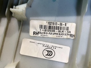 обшивка центральной стойки правая верхняя, ориг. номер 102161306B, Tesla Model S 1 поколение [рестайлинг] 2016-2021