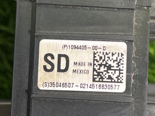 блок предохранителей, ориг. номер 109440500D, 111905900A, Tesla Model S 1 поколение [рестайлинг] 2016-2021