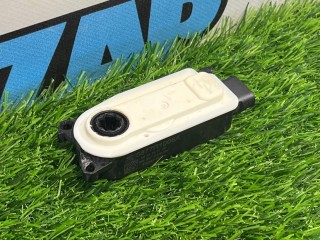 Моторчик жалюзи, ориг. номер 5877R1006A, Jeep Wagoneer 3 поколение 2021-2026