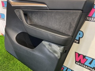 обшивка двери передней правой, ориг. номер 199729500S, Tesla Model Y 1 поколение 2020-2026