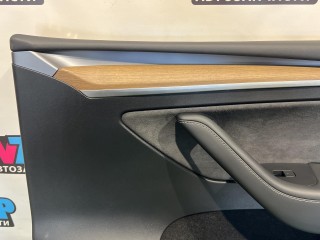обшивка двери передней правой, ориг. номер 199729500S, Tesla Model Y 1 поколение 2020-2026