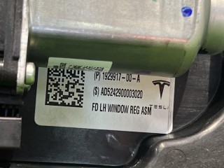 стеклоподъемник передний левый, ориг. номер 192991700A, Tesla Model 3 2 поколение 2024-2026